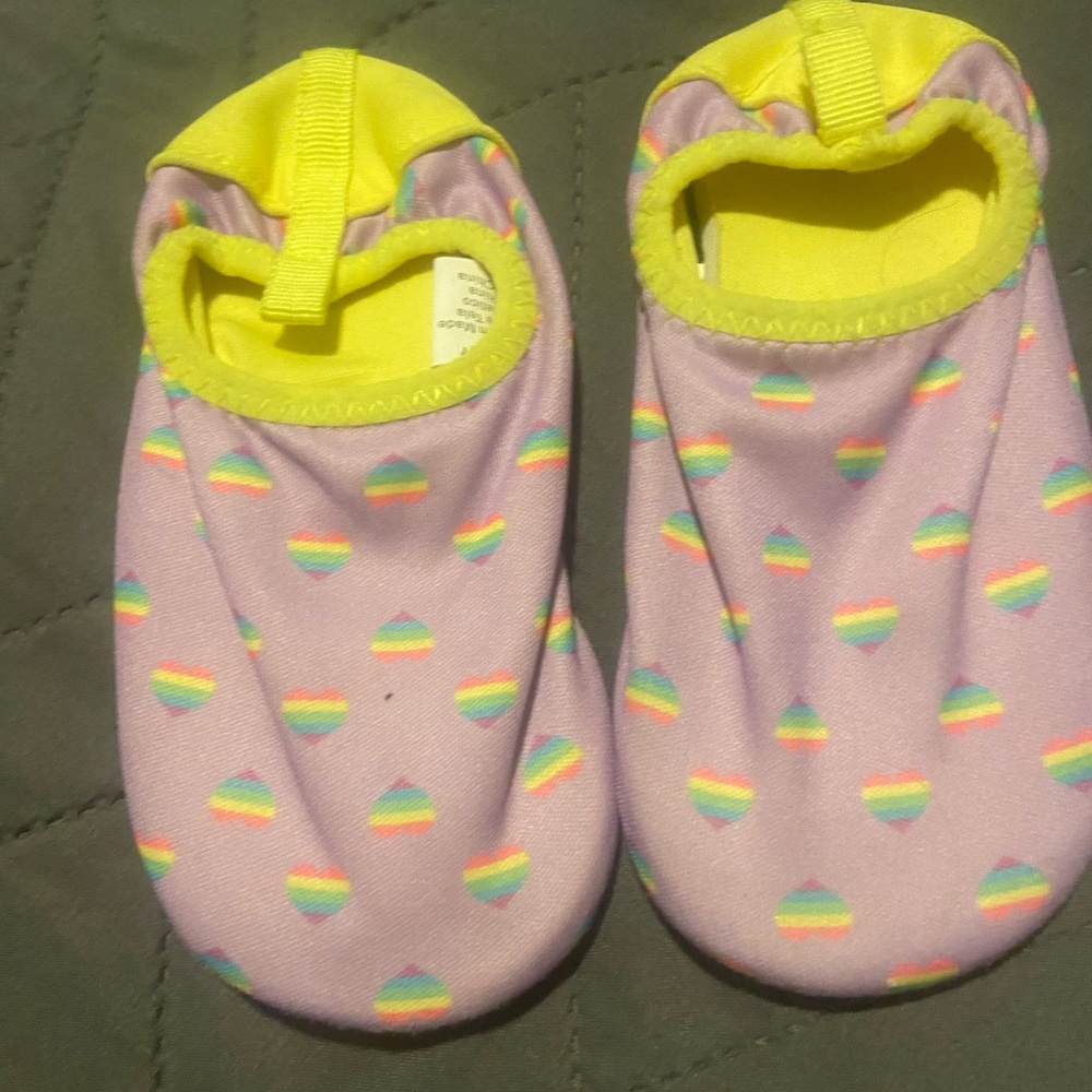 Water shoes